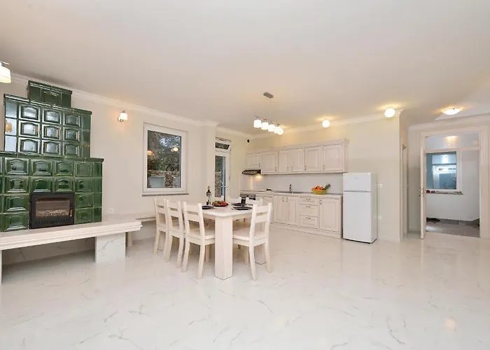 Hébergement de vacances 7 Bedroom Amazing In