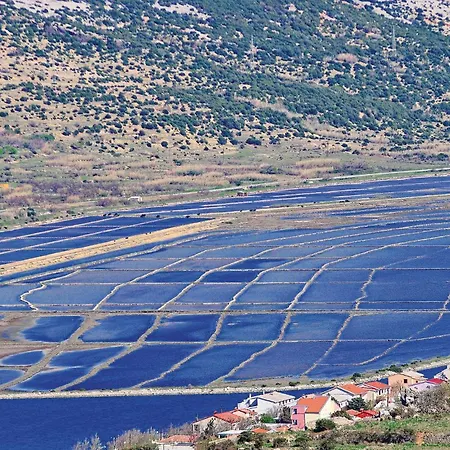 7 Bedroom Amazing In * Košljun