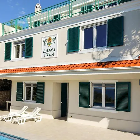 Feriehus 7 Bedroom Amazing In Košljun