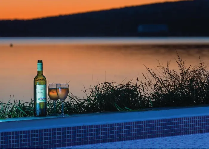 7 Bedroom Amazing In *