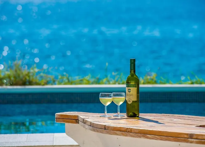 7 Bedroom Amazing In